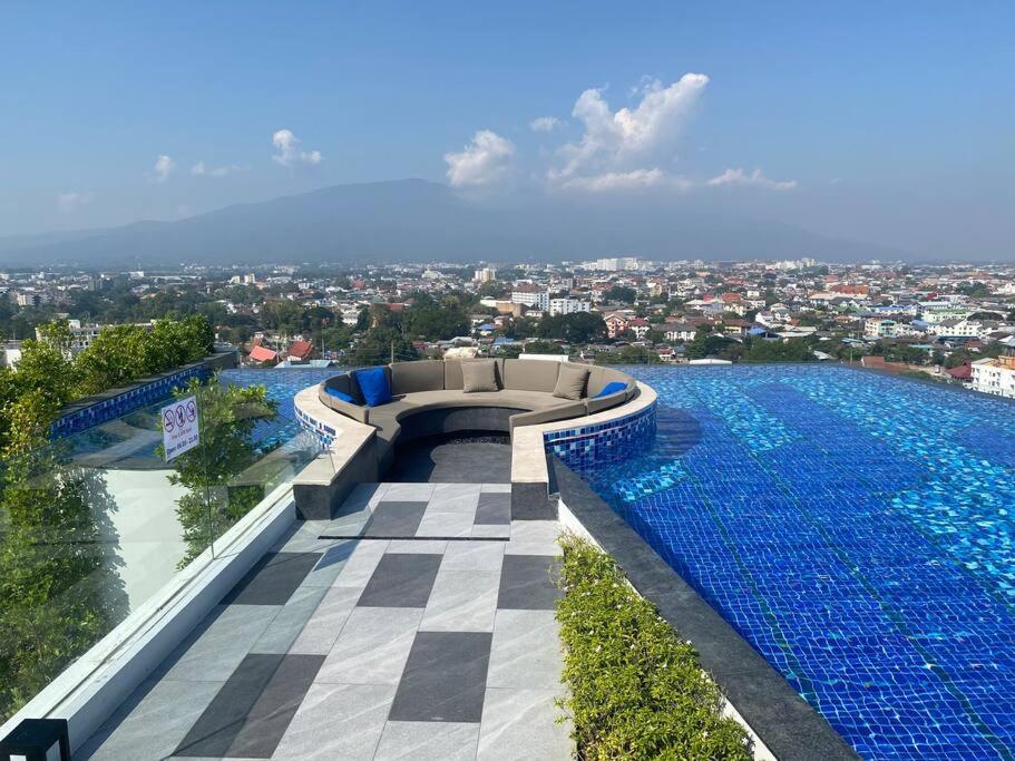 New & Cozy 2 Bedroom @ The Astra Sky River Chiang Mai Exterior foto